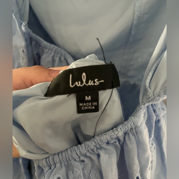 Lulus embroidered tie back dress - Picture 4 of 4